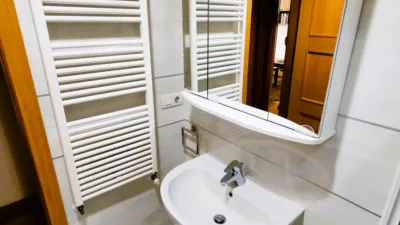 Apartment on Calle José Pascual López Cortón photo 19