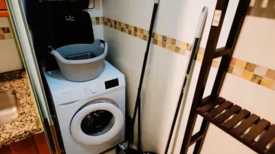 Apartment on Calle José Pascual López Cortón photo 14