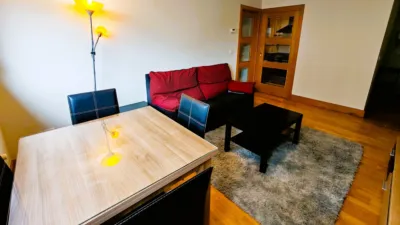 Apartment on Calle José Pascual López Cortón photo 3