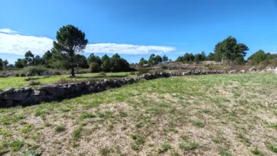 Terreno en venta en Calle Lugar Panches - Més