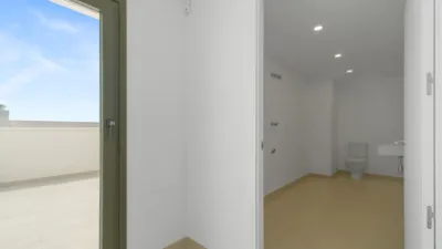 Duplex on Avinguda de la Torre del Vallès photo 18