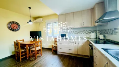 Semi-detached chalet on Avinguda de Picasso photo 19