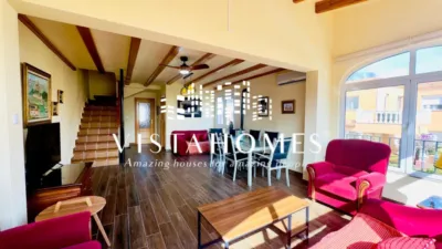 Semi-detached chalet on Avinguda de Picasso photo 12