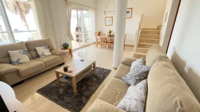 Semi-detached chalet on Calle Mesana photo 2