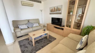 Semi-detached chalet on Calle Mesana photo 3