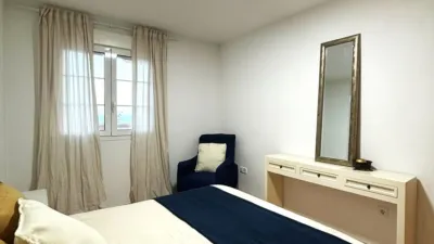 Apartment on Avenida de Carlos III photo 9