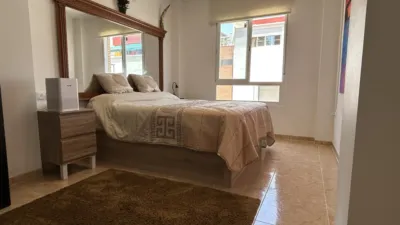 Apartment on Calle de Miguel Ángel photo 9
