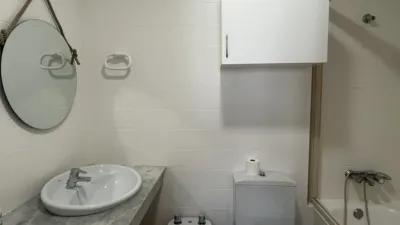 Apartment on Calle de José Ojeda photo 15