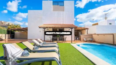 Semi-detached chalet on Calle Florentín Díaz, 6 photo 2