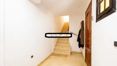 Semi-detached chalet on Calle Los Naranjos photo 12