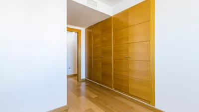 Piso en venta en Avenida de la Reina Victoria Eugenia, 2, Ensanche (Distrito Núcleo Urbano. Cartagena)