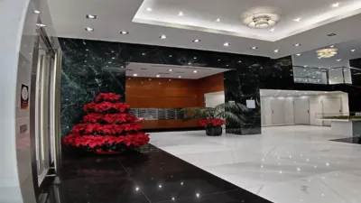 Piso en venta en Avenida de la Reina Victoria Eugenia, 2, Ensanche (Distrito Núcleo Urbano. Cartagena)