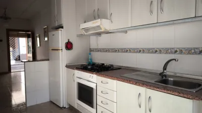 Casa adosada en venta en Calle de Campoamor, 43, cerca de Calle Río Besos, Los Dolores-Los Gabatos-Hispanoamérica (Distrito Núcleo Urbano. Cartagena) de 104.900 €