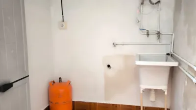 Casa adosada en venta en Calle de Campoamor, 43, cerca de Calle Río Besos, Los Dolores-Los Gabatos-Hispanoamérica (Distrito Núcleo Urbano. Cartagena) de 104.900 €