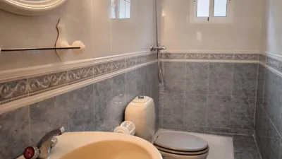 Casa adosada en venta en Calle de Campoamor, 43, cerca de Calle Río Besos, Los Dolores-Los Gabatos-Hispanoamérica (Distrito Núcleo Urbano. Cartagena) de 104.900 €