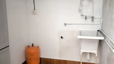 Casa adosada en venta en Calle de Campoamor, 43, cerca de Calle Río Besos, Los Dolores-Los Gabatos-Hispanoamérica (Distrito Núcleo Urbano. Cartagena) de 104.900 €