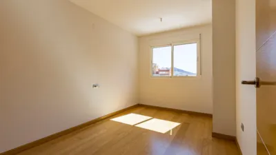 Piso en venta en Avenida de la Reina Victoria Eugenia, 2, Ensanche (Distrito Núcleo Urbano. Cartagena)