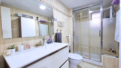 Piso en venta en Avenida de la Reina Victoria Eugenia, Ensanche (Distrito Núcleo Urbano. Cartagena) de 249.000 €