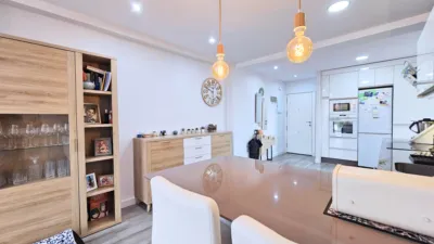 Piso en venta en Avenida de la Reina Victoria Eugenia, Ensanche (Distrito Núcleo Urbano. Cartagena) de 249.000 €