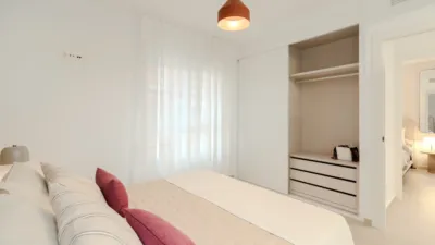 Chalet pareado en venta en Calle Los Benedictos, 1, Los Alcázares de 467.000 €