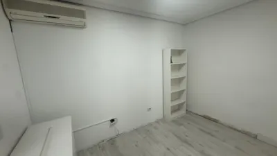 Apartment on Calle de Isabelita, Usera photo 4