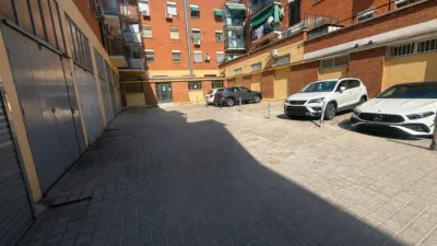 Piso en calle de Madridejos photo 23