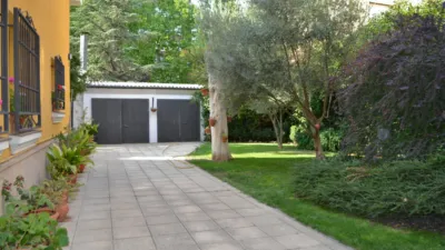 Detached house on Calle de Juan de Arce, No. SN photo 30