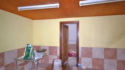 Local comercial en alquiler en Avenida del Cardenal Cisneros, número S/N, Campo de la Juventud-Santiago (Palencia Capital) de 500 €<span>/mes</span>