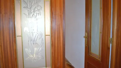 Apartment on Avenida de Casado del Alisal, No. S/N photo 12
