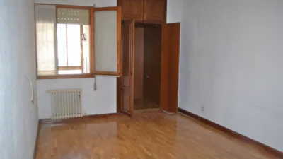 Apartment on Avenida de Casado del Alisal, No. S/N photo 2