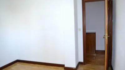 Apartment on Avenida de Casado del Alisal, No. S/N photo 32