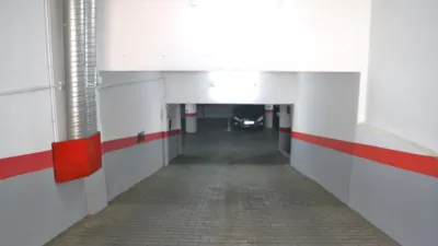Apartment on Avenida de Casado del Alisal, No. S/N photo 35