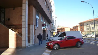 Local comercial en alquiler en Avenida de Santander, número SN, San Juanillo-Pan y Guindas (Palencia Capital) de 150 €<span>/mes</span>