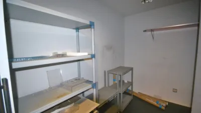Local comercial en alquiler en Calle de la Cestilla, número S/N, Centro (Palencia Capital) de 750 €<span>/mes</span>