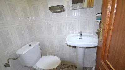 Local comercial en venta en Calle de Villacasares, número SN, El Cristo-Ave María (Palencia Capital) de 80.000 €