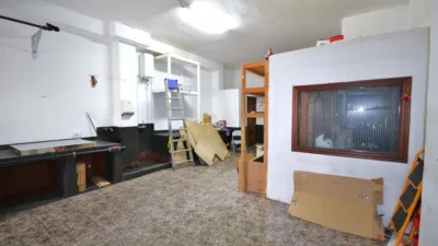 Local comercial en venta en Calle de Villacasares, número SN, El Cristo-Ave María (Palencia Capital) de 80.000 €