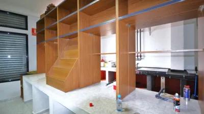 Local comercial en venta en Calle de Villacasares, número SN, El Cristo-Ave María (Palencia Capital) de 80.000 €