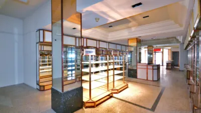 Local comercial en alquiler en Calle Mayor, número SN, cerca de Calle de Ignacio Martínez de Azcoitia, Centro (Palencia Capital) de 1.100 €<span>/mes</span>