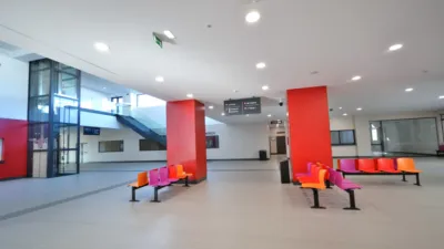 Local comercial en alquiler en Avenida de Simón Nieto, número SN, Centro (Palencia Capital) de 300 €<span>/mes</span>