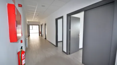 Oficina en alquiler en Avenida de Simón Nieto, número SN, Centro (Palencia Capital) de 250 €<span>/mes</span>