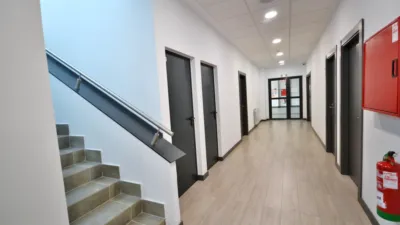 Oficina en alquiler en Avenida de Simón Nieto, número SN, Centro (Palencia Capital) de 350 €<span>/mes</span>