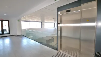 Oficina en alquiler en Avenida de Simón Nieto, número SN, Centro (Palencia Capital) de 350 €<span>/mes</span>