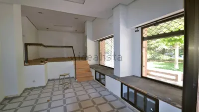Local comercial en alquiler en Calle de los Trigales, número SN, San Juanillo-Pan y Guindas (Palencia Capital) de 450 €<span>/mes</span>