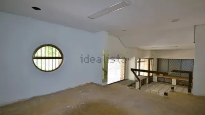Local comercial en alquiler en Calle de los Trigales, número SN, San Juanillo-Pan y Guindas (Palencia Capital) de 450 €<span>/mes</span>