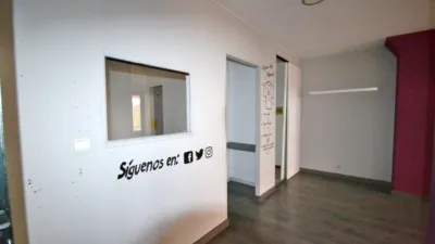 Local comercial en alquiler en Calle de Valentín Calderón, número SN, Centro (Palencia Capital) de 375 €<span>/mes</span>