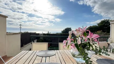 Duplex in Els Molins-Poble Sec-Pins Vens photo 4