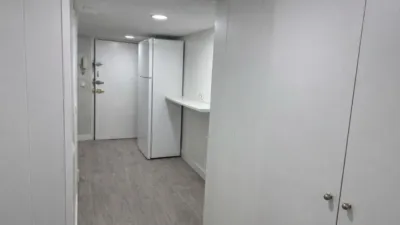 Estudio en alquiler en Calle de Belisana - Imagen 4