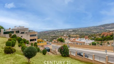 Apartment in Urbanización Doña Julia photo 7