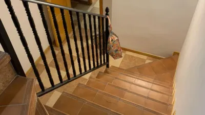 Chalet unifamiliar en venta en Calle Pino, Barajas de Melo de 165.000 €
