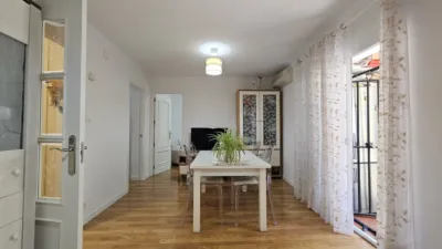 Apartment on Calle de Federico Grases photo 3
